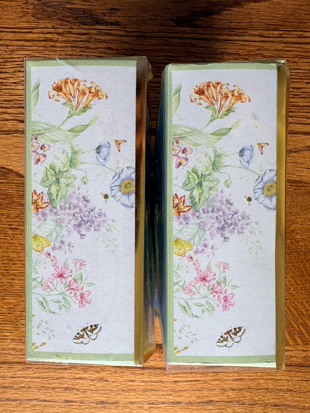 2 sets of Lenox Butterfly Meadow set of 4 Napkin Rings - pastel colors and gold - Picture 4 of 13